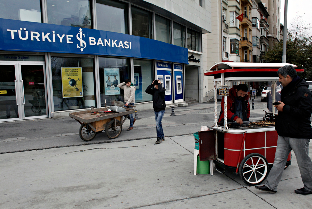 Драстично: Турската централна банка повиши лихвата на 24%