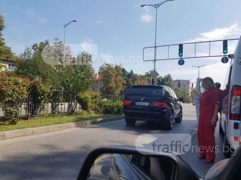 Проговори шофьорът на БМВ-то от скандала с линейката в Пловдив 