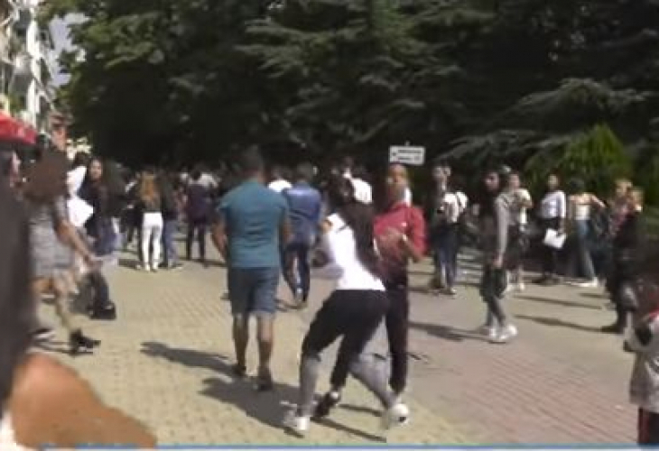 Протест в Казанлък заради масовия бой с цигани