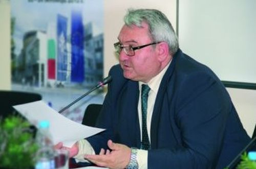 Политологът проф. Георги Манолов: Много от политиците на прехода трябва да се оттеглят 