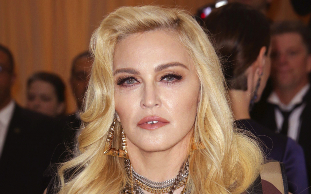 Мадона уплаши феновете с тази своя СНИМКА