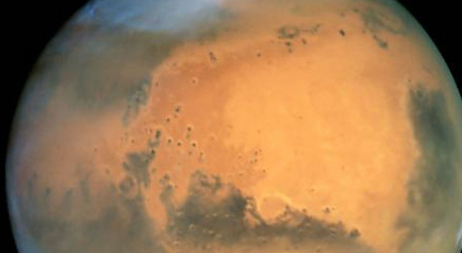 Драма на Марс, свързана с безсмъртния робот "Опортюнити"