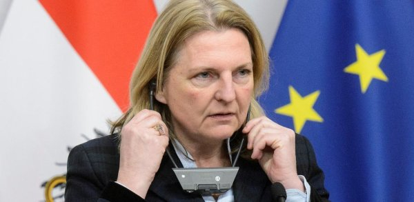 Външната министърка на Австрия преподаде урок по дипломация в ООН