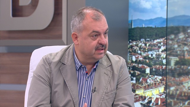 Любчо Нешков обясни кой и как подхлъзна македонския референдум 