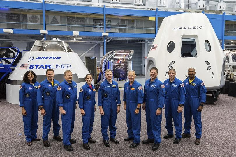 Ето кога ще е първият полет на "Спейс екс" с астронавти