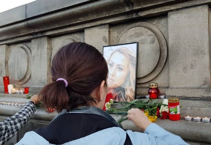 Общинарите в Русе - съучастници в убийството на журналистката Виктория Маринова! (СНИМКИ)