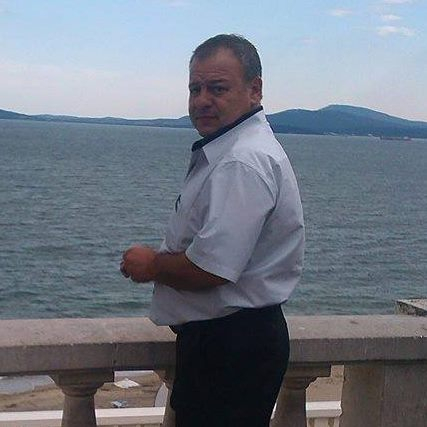 Мъртвопияният с Мерцедеса, който направи две катастрофи в Бургас, е полицай, разследван за побой