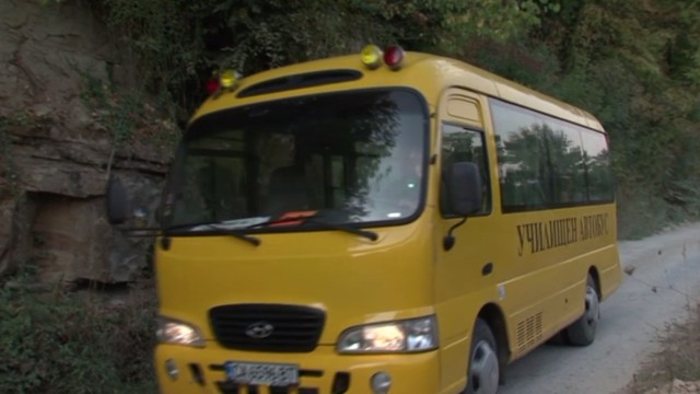В последните мигове от живота си шофьор на училищен автобус в Кюстендилско направи нещо героично, което всички ще помнят (СНИМКИ)
