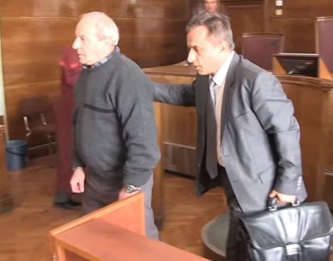 Съд в Русе оправда пенсионер, убил с антична пушка крадец рецидивист в лозето си (ВИДЕО)