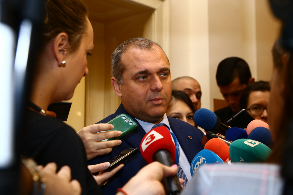 Спешни мерки срещу циганския произвол предложи ВМРО 