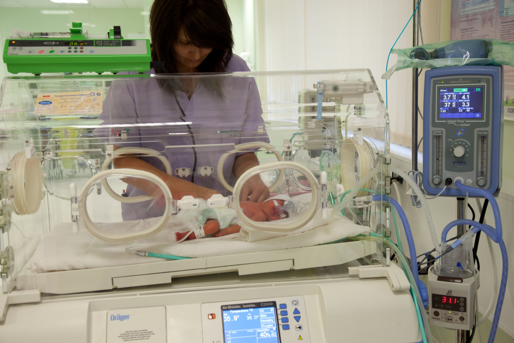 Голяма радост! Тризнаци се родиха два пъти поред в рамките на две седмици в Аджибадем Сити Клиник Болница Токуда 