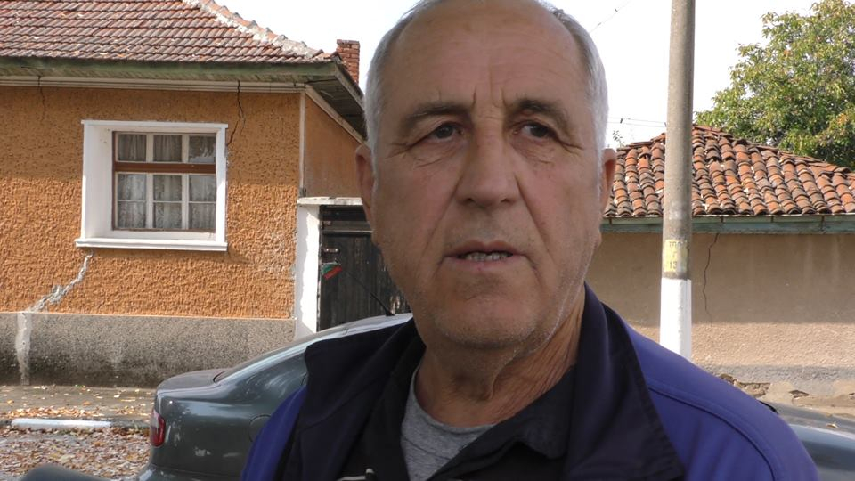Войни в БЛИЦ TV: Половин село воюва срещу шефа на местната кооперация в Пловдивско, той твърди, че хората го обичат