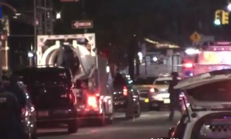 Шок и ужас в Ню Йорк: Бомба и за Робърт де Ниро, нова евакуация! (ВИДЕО)