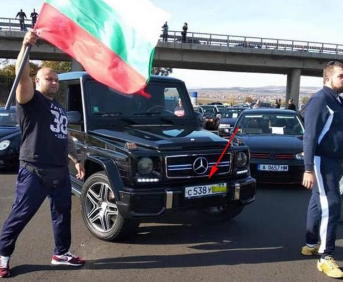И руски богаташ с "Мерцедес" G-класа се включи в бургаския протест срещу цените на горивата