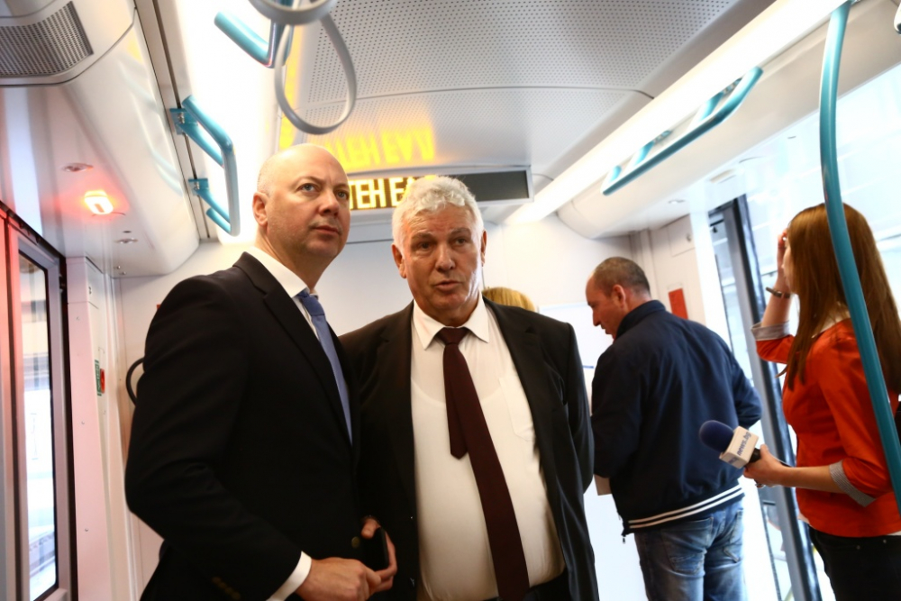 След срещата с Таяни: Министър Желязков с ключова информация от Страсбург за всички превозвачи