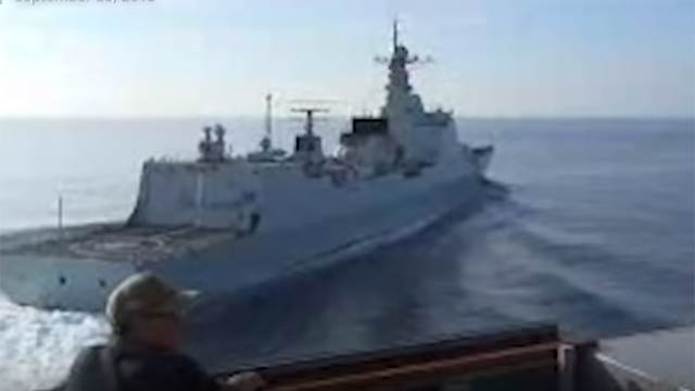Появи се ВИДЕО от инфарктното сближаване на китайски и американски военни кораби