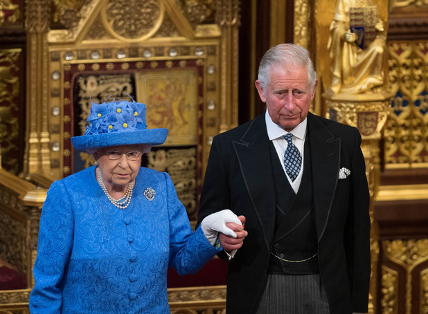 Експерти обясниха с какво Чарлз ще бъде по-различен монарх от Елизабет II