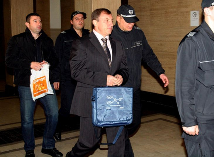 Извънредно в БЛИЦ! Съдът реши на първа инстанция съдбата на Алексей Петров по знаковото дело "Октопод"!