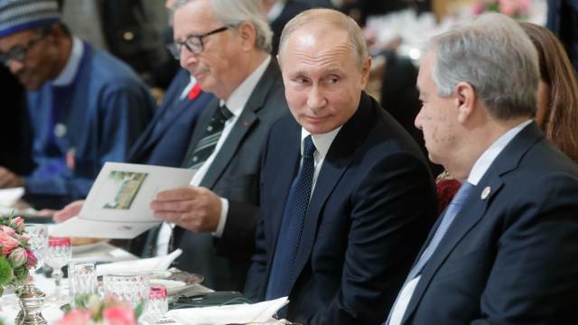 Дясната ръка на Путин разкри какво си е казал руският лидер с Тръмп в Париж 