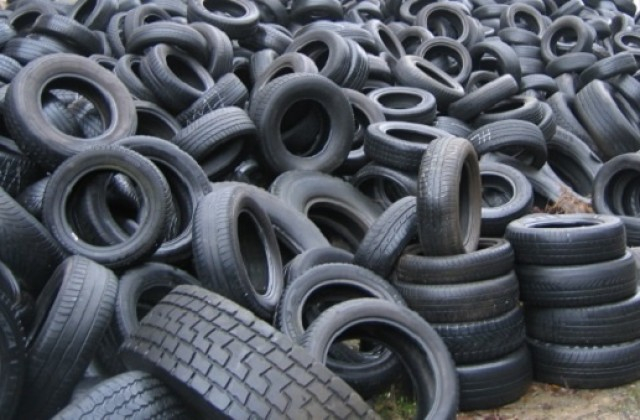 Предложение: Ето какво да правим със старите гуми, за да не ни глобят сурово