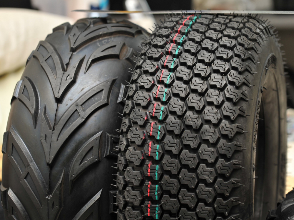 Има ли връзка между цветните маркировки върху гумите и качеството им (ВИДЕО)