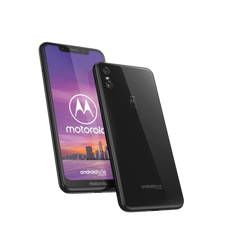 Motorola One – от днес в магазините на VIVACOM