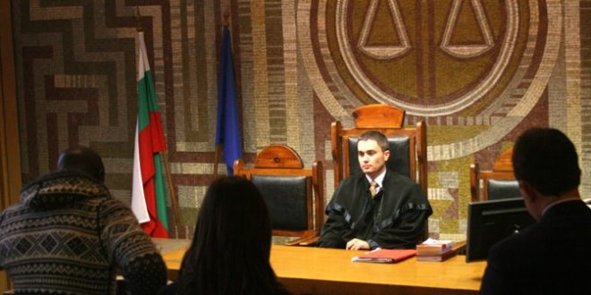 Съдията по делото "Иванчева" Иво Хинов: Разграничавам се от позицията на ССБ в моя защита 
