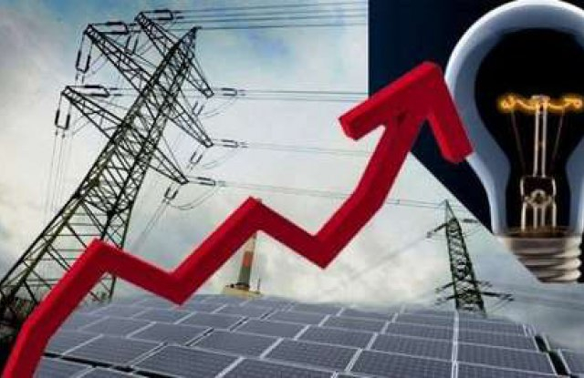 Индустриалци зоват Борисов за спешни действия срещу поскъпването на тока с 350%, което ще се прехвърли и към битовите абонати