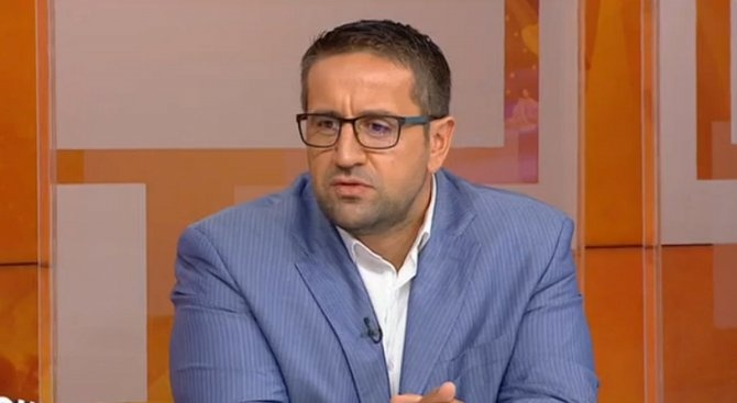 Георги Харизанов: При Румен Радев няма мисия, само говорене и критики