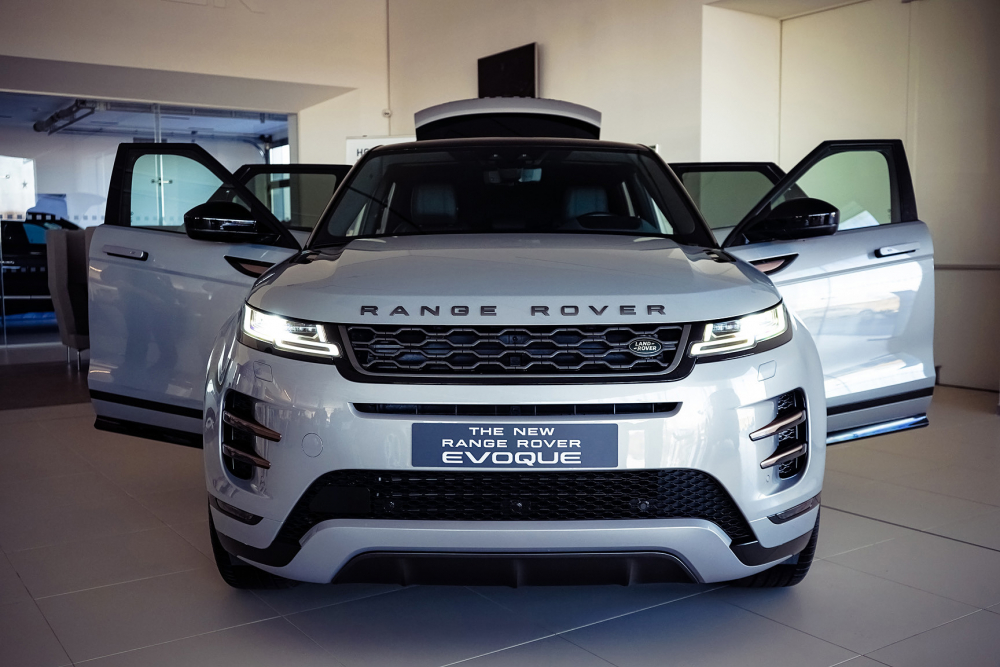 Новият Range Rover Evoque: Луксозният SUV за града и извън него (СНИМКИ)