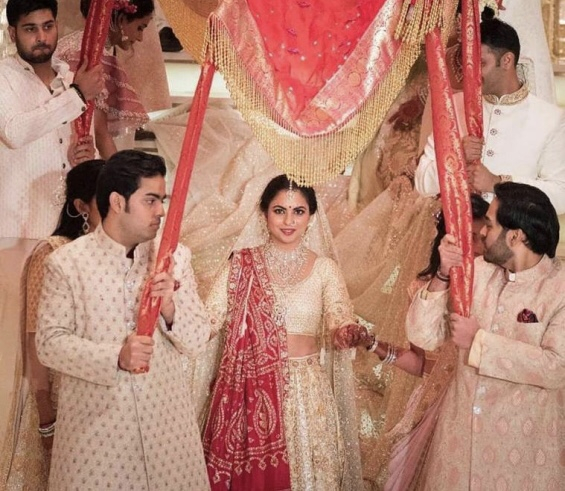 Най-скъпата сватба в историята на Индия - повече от 100 милиона долара бяха похарчени за... (СНИМКИ/ВИДЕО)