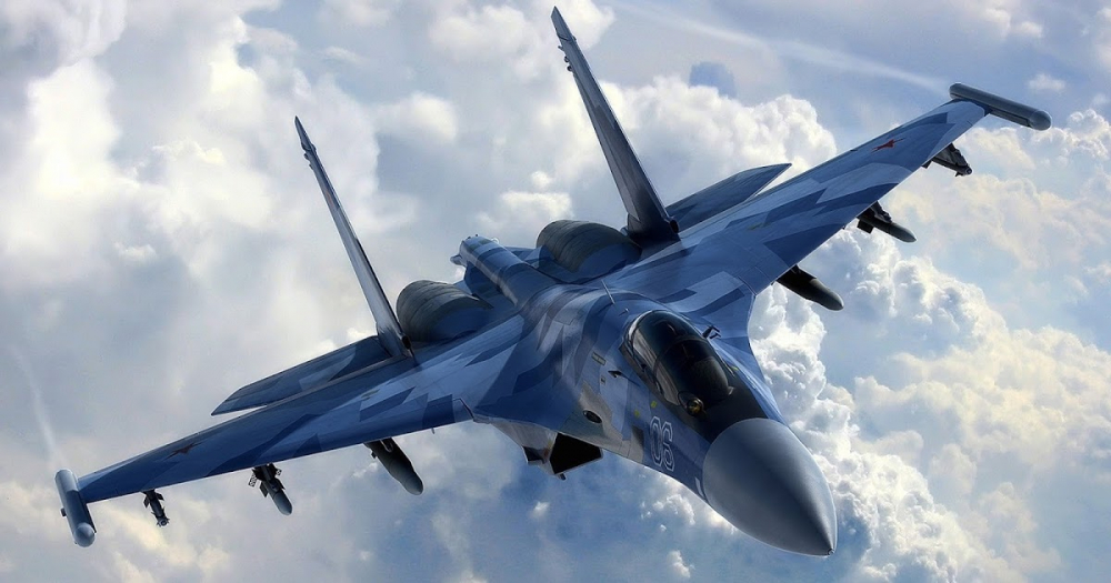 Украински изтребител Су-27 се разби при кацане 