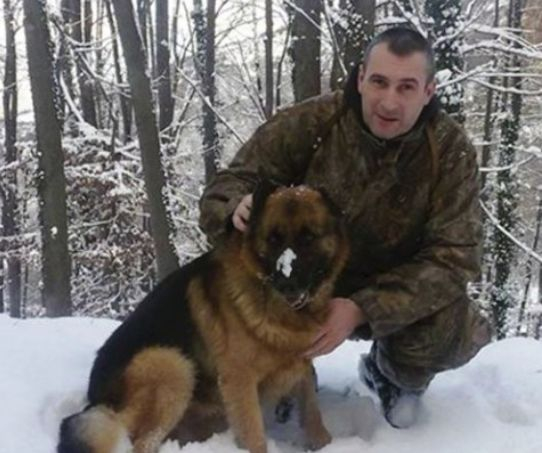 Полицаят Караджов, разстрелял собствените си родители, с ексклузивни признания от килията на пловдивския затвор  