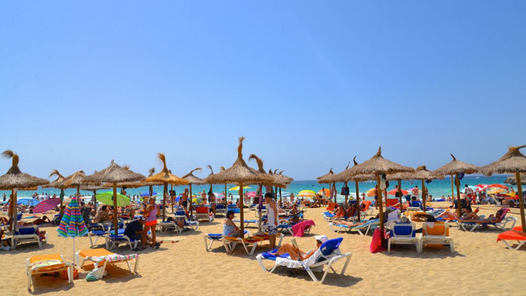 Взимат власт от Министерството на туризма върху концесиите на плажовете