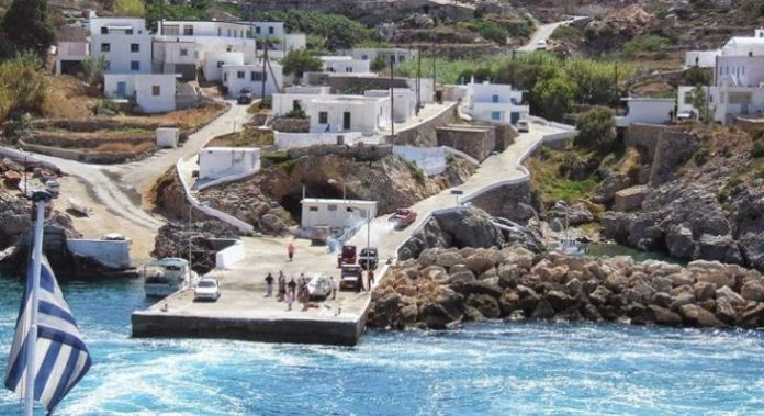 Мечтаете си да живеете на гръцки остров: Тук ще ви плащат и по 500 евро, ако се заселите