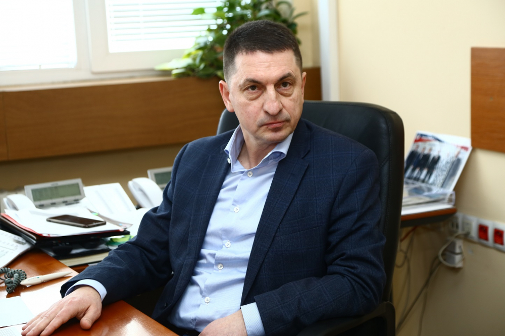 Министър Терзийски започва преговори със синдикатите за полицейските заплати