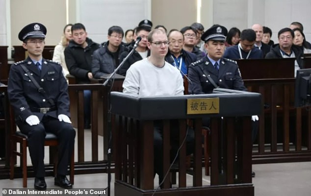 Безпощадно: Смъртна присъда за канадец в Китай (СНИМКИ)
