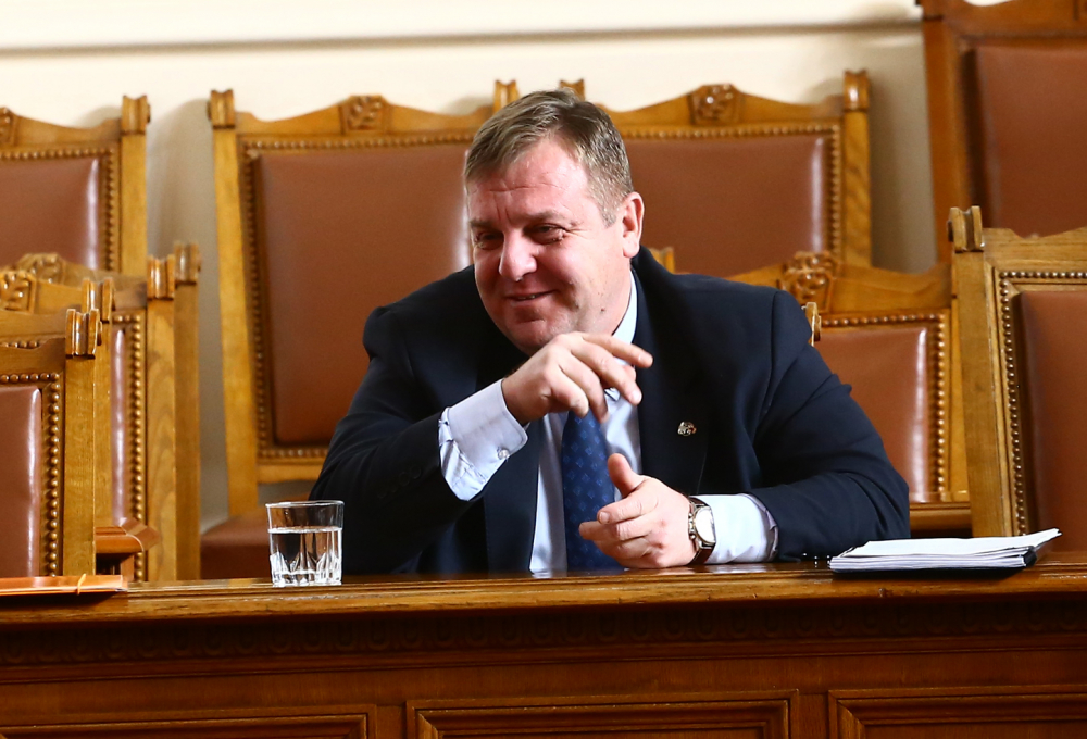 Красимир Каракачанов: И без „Воля” ще „съмне“, да се поправя – и без хапчета ще „съмне“ в парламента!