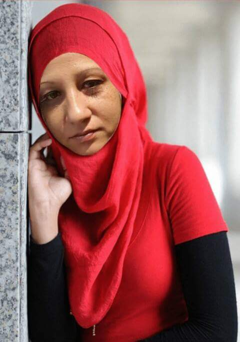 Това е ромката Исения Асенова, финансирала терористи от Сирия по прочутата схема "хавала" (СНИМКИ)