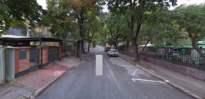 Бизнесмен си присвои част от улица на пъпа на Пловдив и си плати като пич 