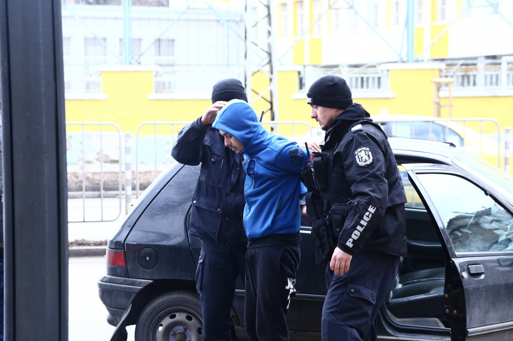 32-годишен бандит задигна пълна чанта с пари в Пловдив, заловиха го