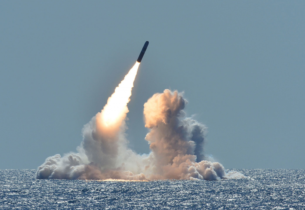 Модернизирани балистични ракети получават US подводниците Trident II D5