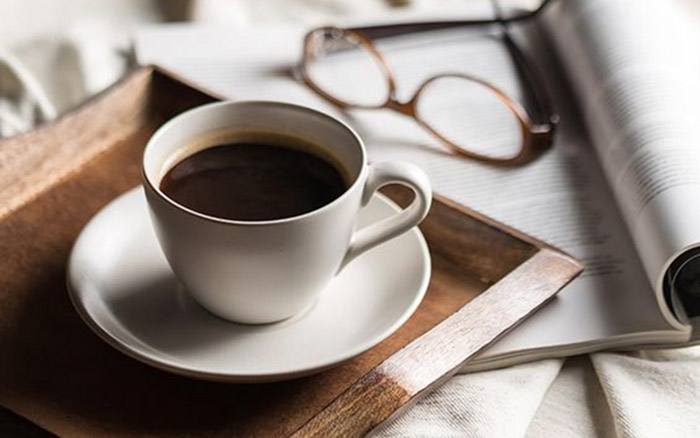 Защо е толкова вредно за здравето да се пие кафе веднага след ставане от сън