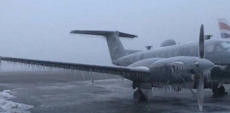Леден апокалипсис в Румъния (СНИМКИ)