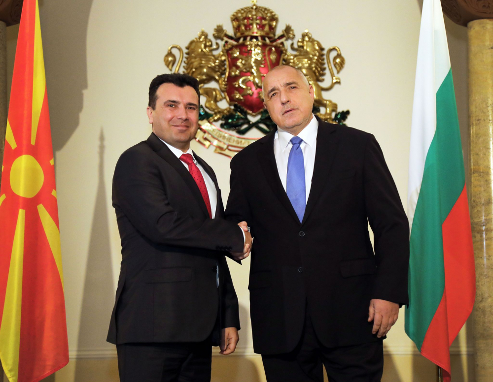 Борисов и Заев се поздравиха за Великден