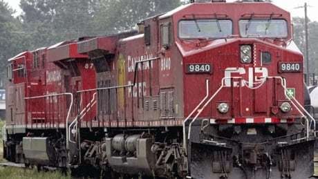 Инцидент с влак в Канада, има загинали (ВИДЕО)