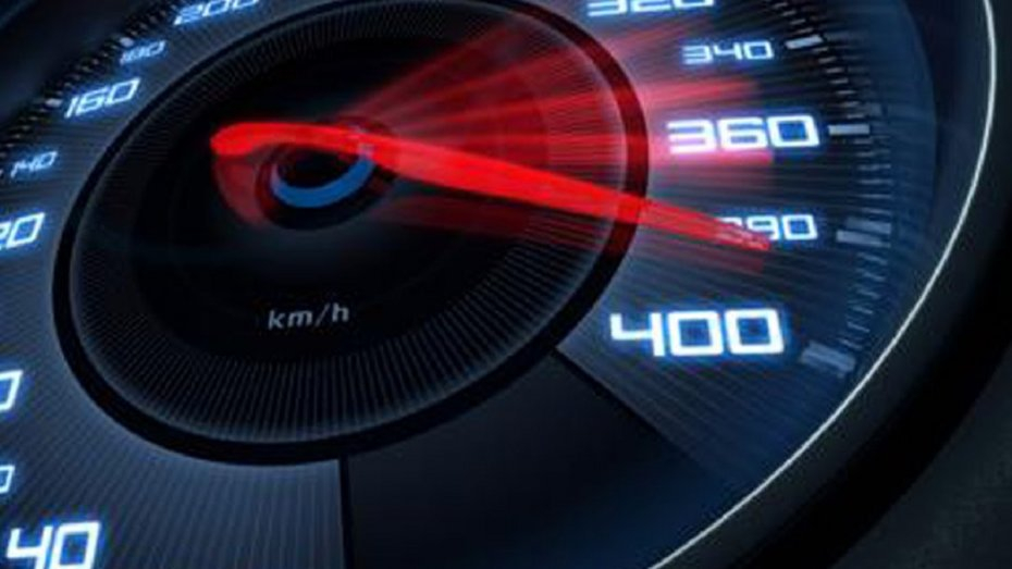  Топ 5 на най-бързите автомобили в света, които ускоряват над 400 км/ч (СНИМКИ/ВИДЕО)