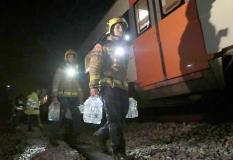 Голяма трагедия застигна Испания след влакова катастрофа (СНИМКИ)