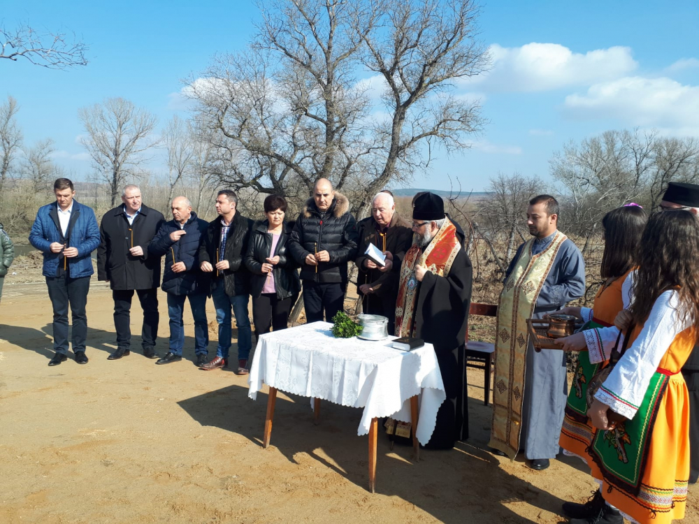 Цветанов показа лозарски умения (СНИМКИ)