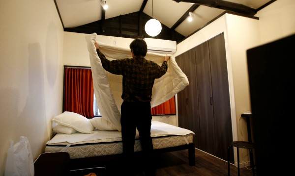 Кметицата на Париж заплаши Airbnb с рекордна глоба